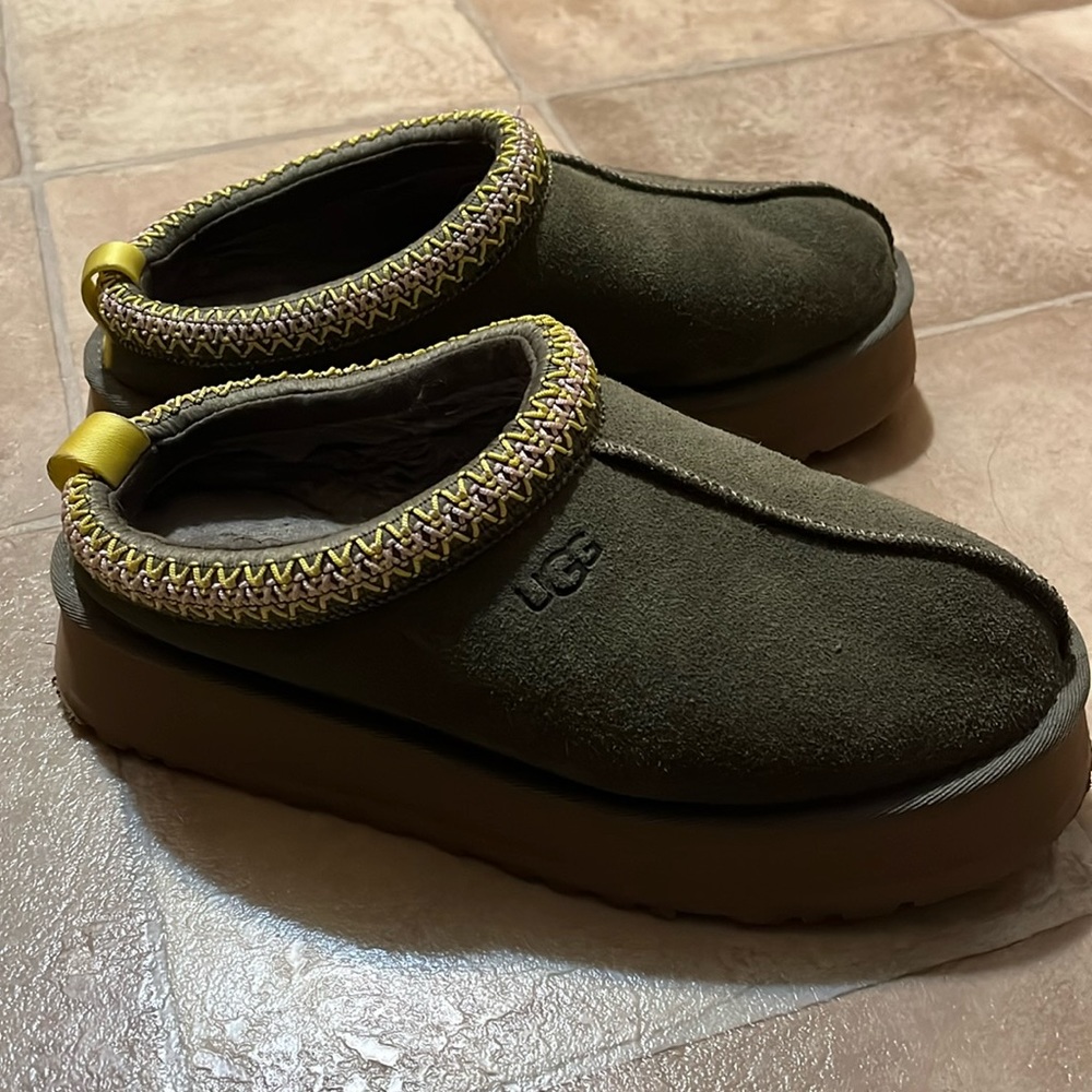 ugg tazz